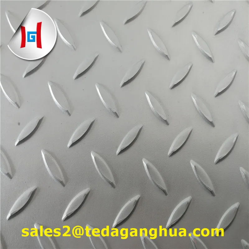 4*8 FT 3mm 304 316 Checkered Stainless Steel Sheet Acero Inoxidable Cuadros Hojas for Building Decoration