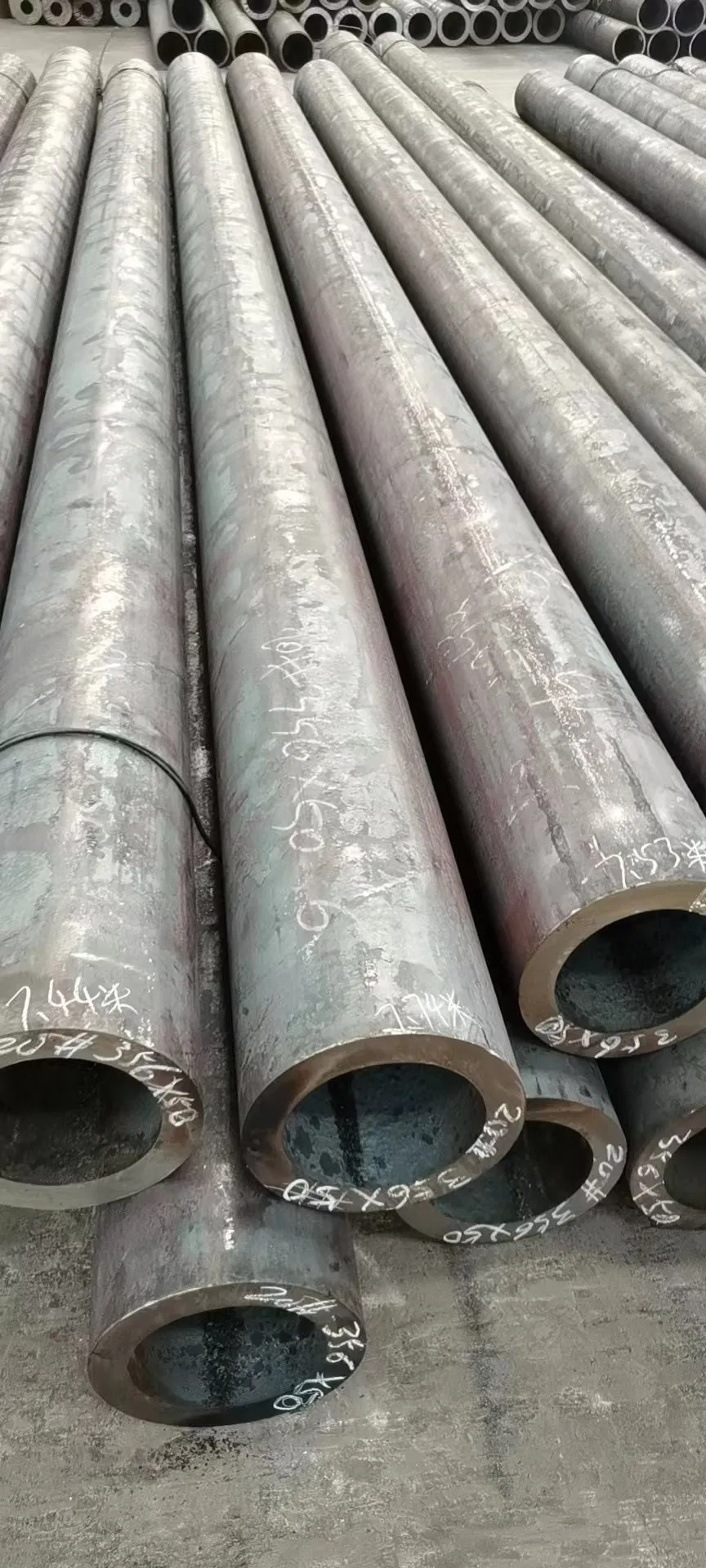 En C45 Steel Pipe Cutting ASTM 1045 Steel Pipe Manufacturer Grade 45 Steel Tube Turn-Milling Factory