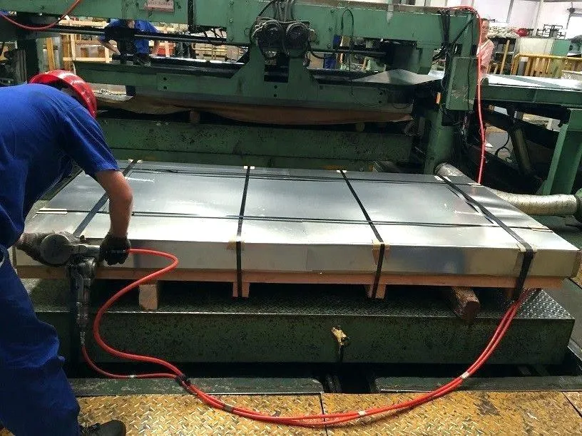 Zinc Sheet Metal Weight of Galvanized Iron Sheet 1mm Thick Galvanized Steel Sheet